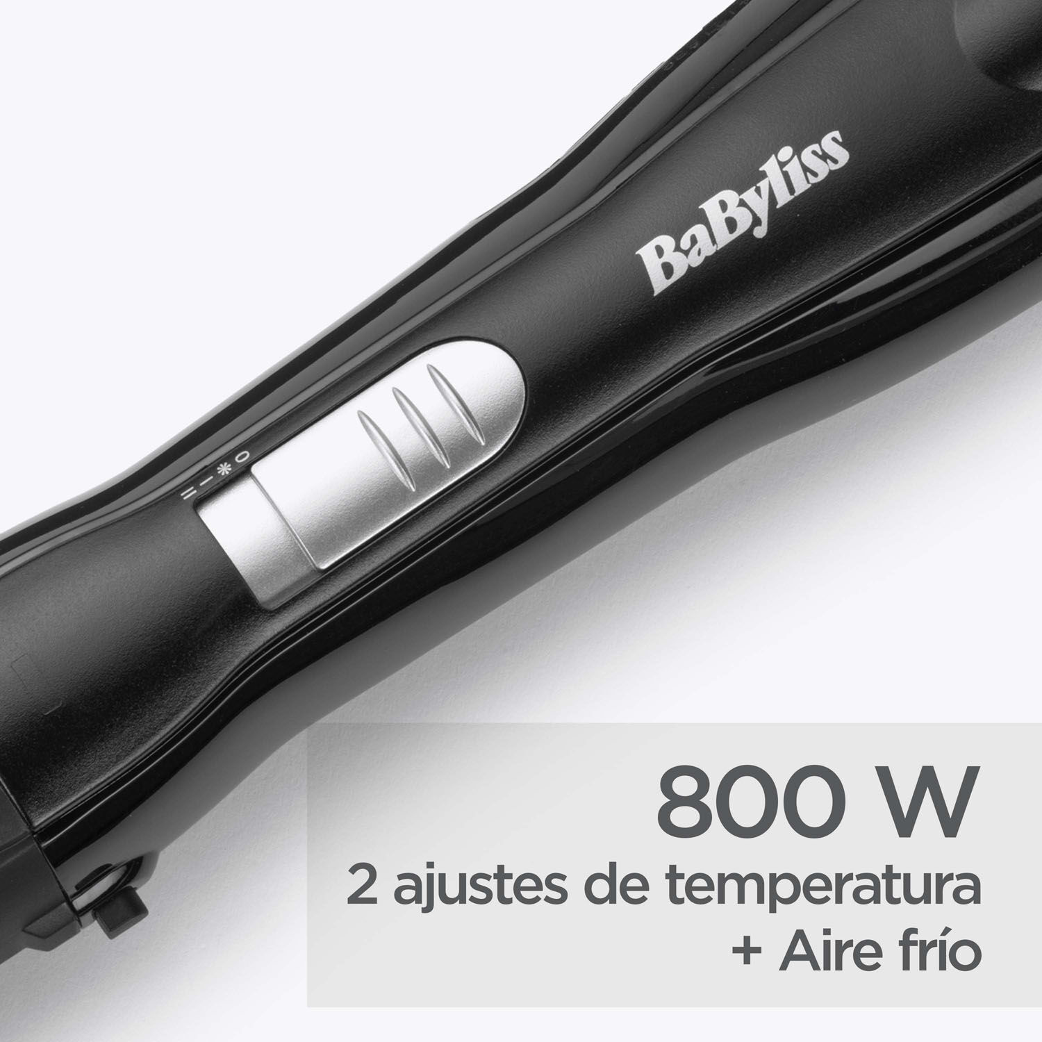 800W 
2 ajustes de temperatura
+ Aire fr&iacute;o